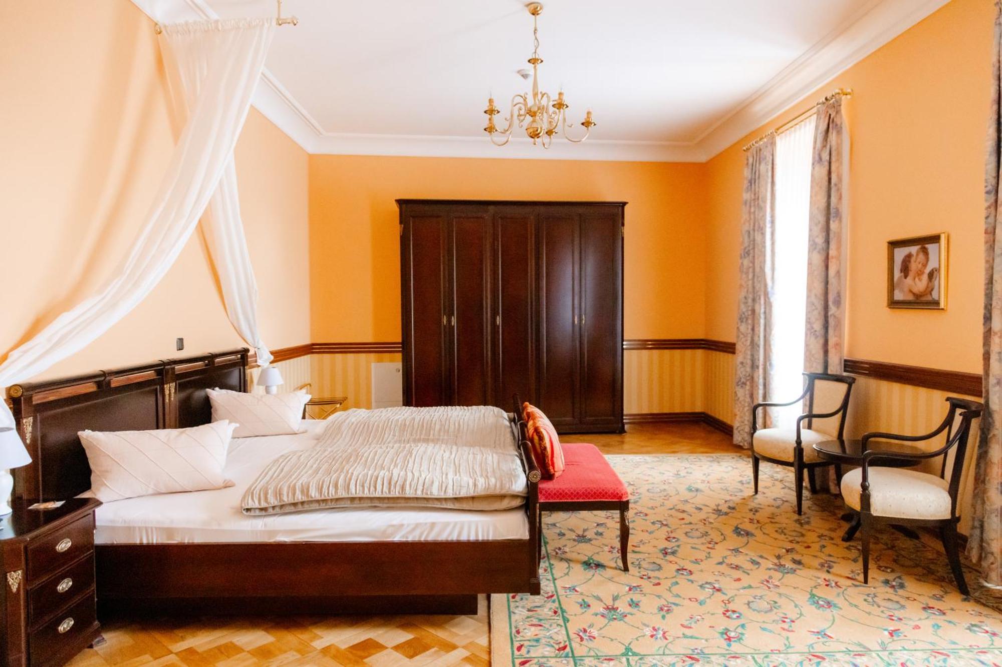 Hotel Schloss Schkopau מראה חיצוני תמונה