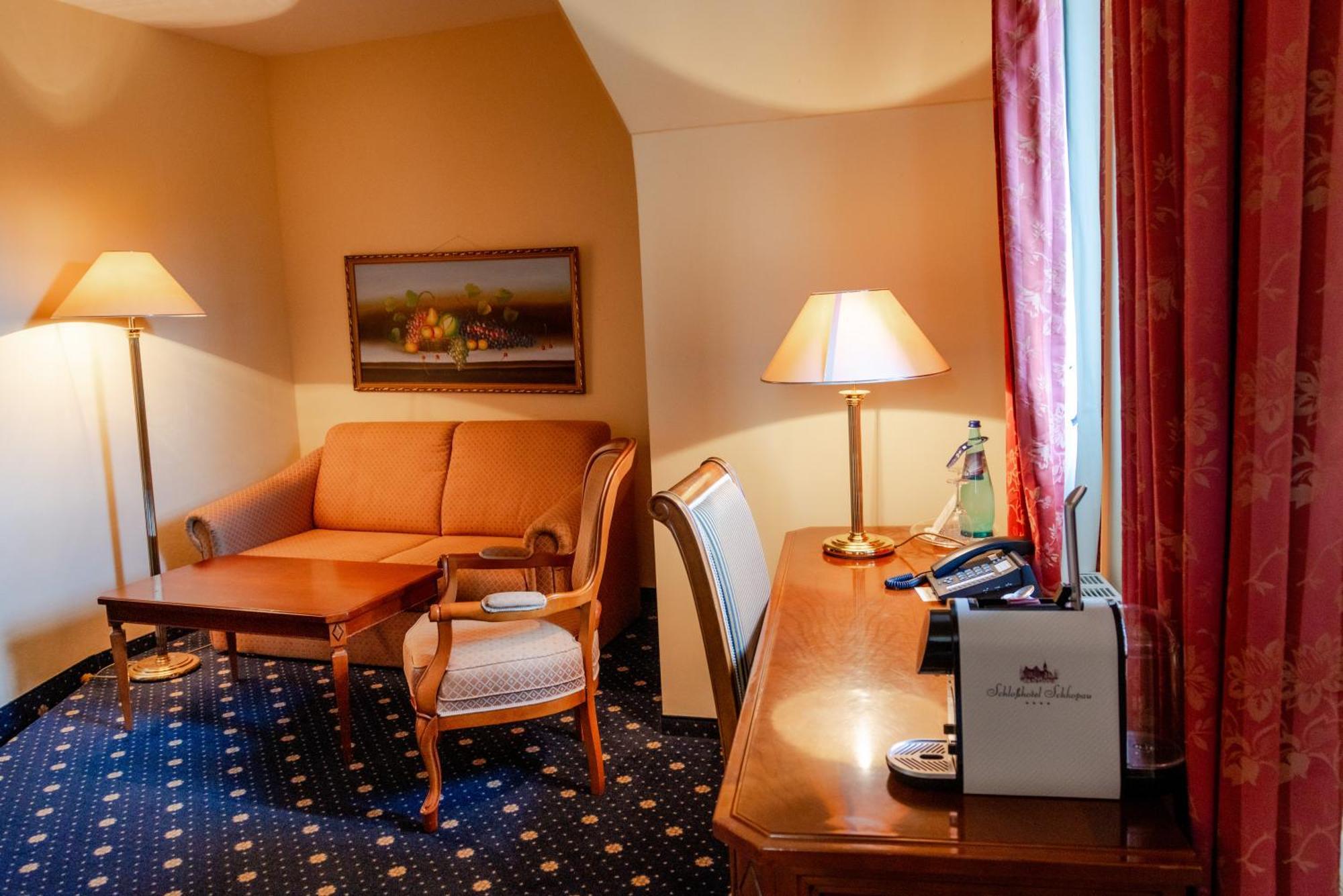 Hotel Schloss Schkopau מראה חיצוני תמונה